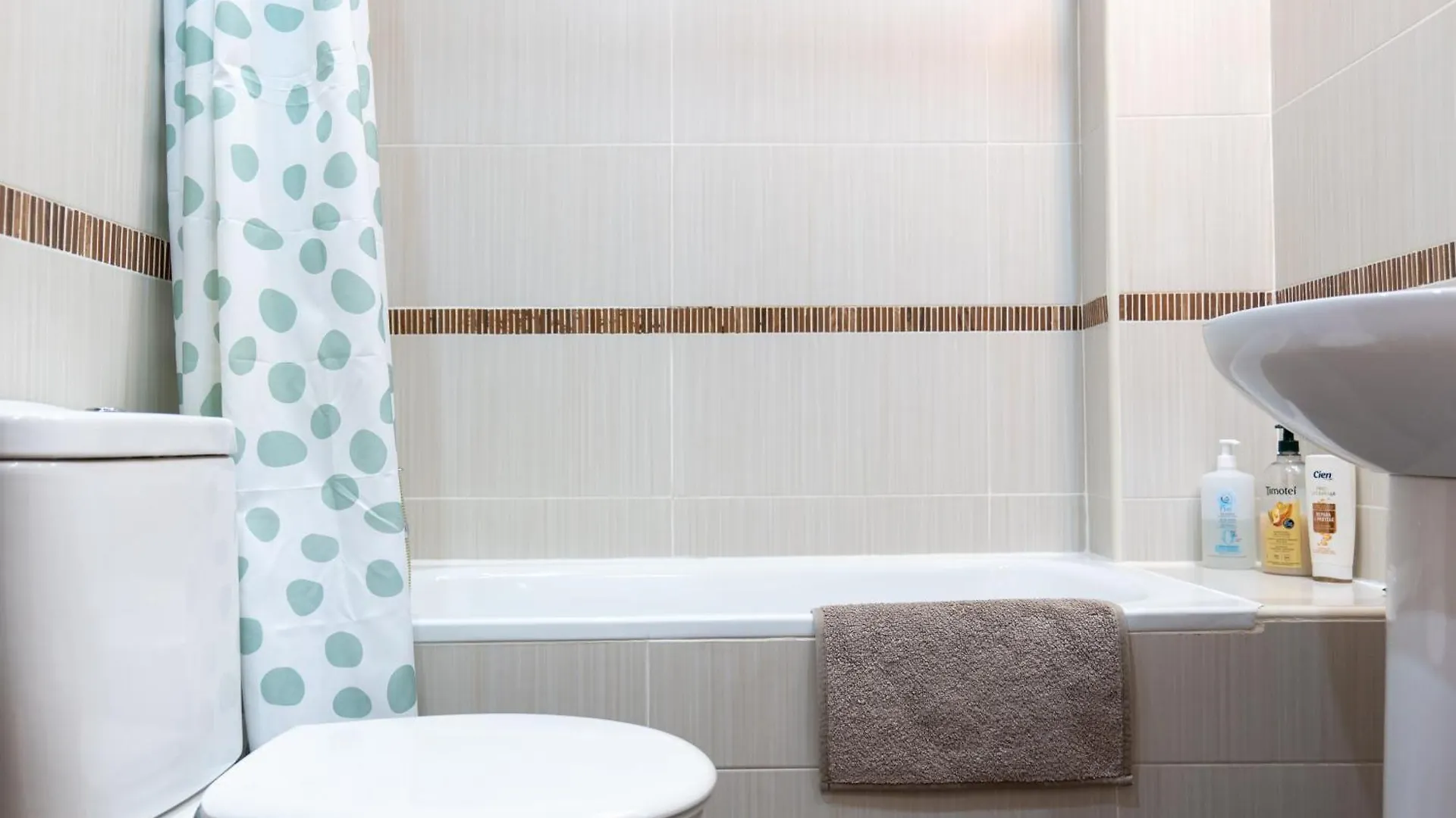 Estudio Centrico Agua Gibralfaro Con Piscina Malaga Spain