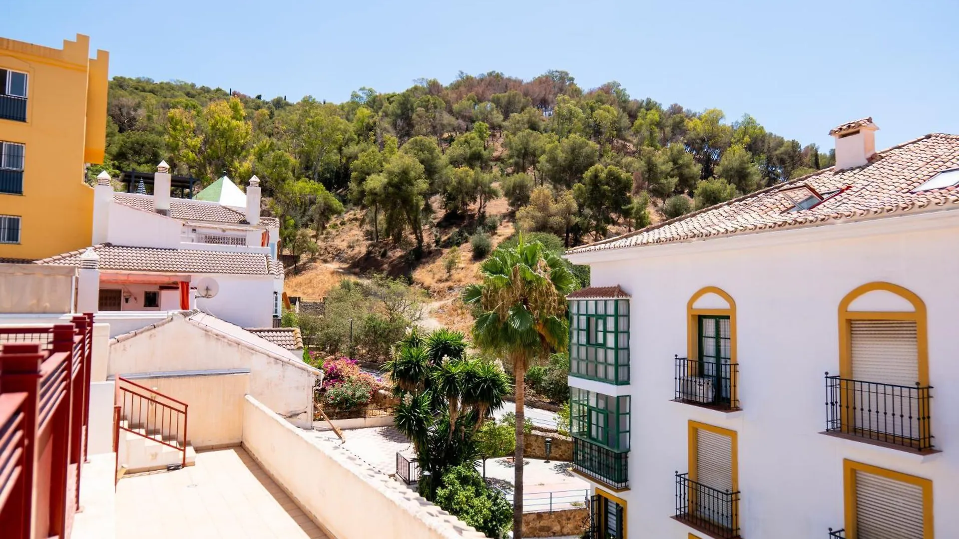 Estudio Centrico Agua Gibralfaro Con Piscina Malaga Apartment